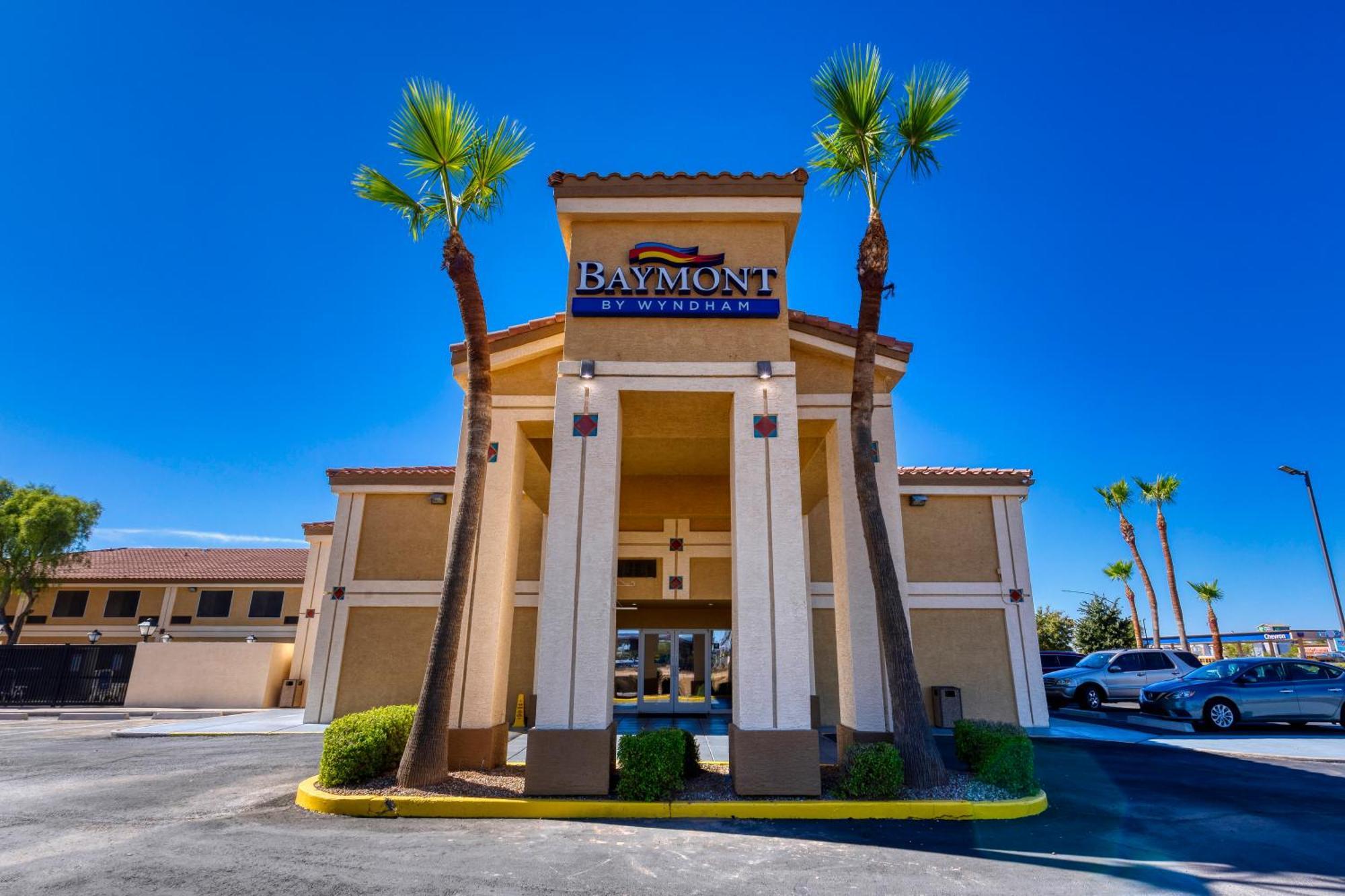 Baymont By Wyndham Casa Grande Hotel Exterior photo